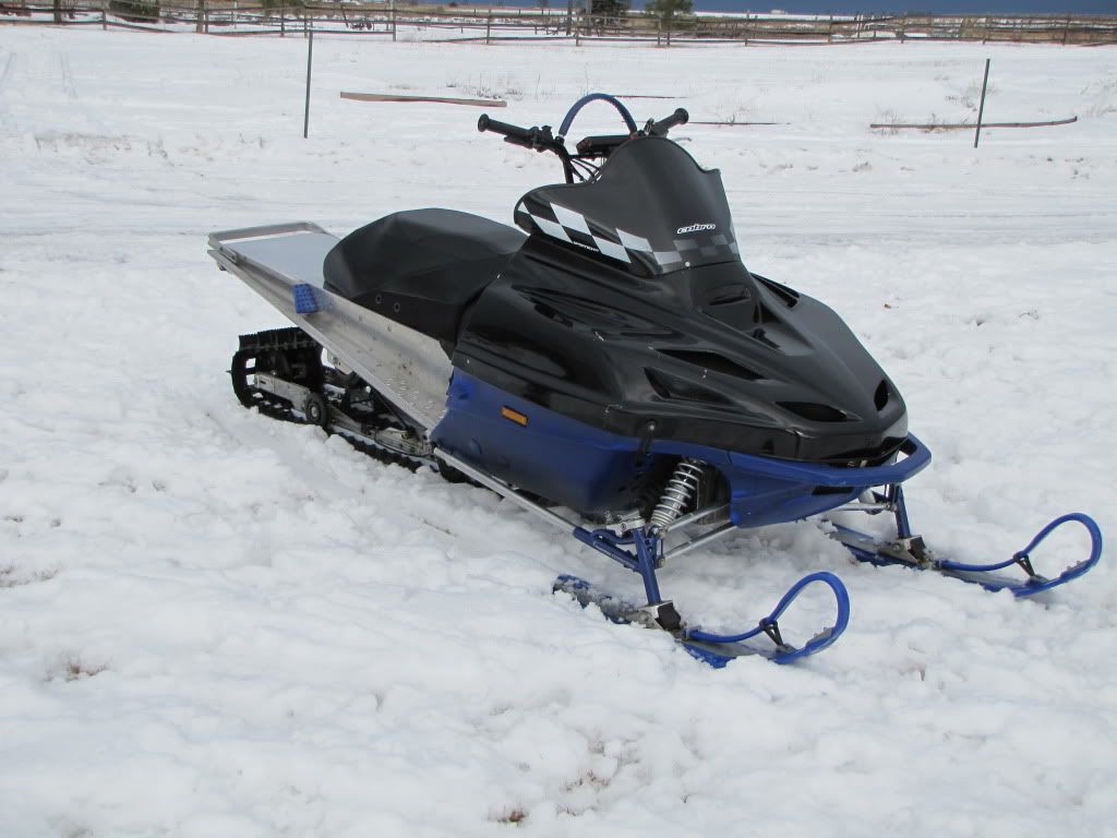 Snowmobile2.jpg