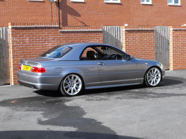 Bmw m3 hardtop stand #3