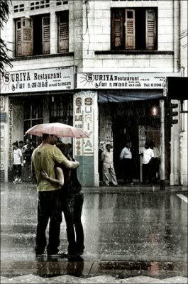 hug me in the rain Pictures, Images and Photos