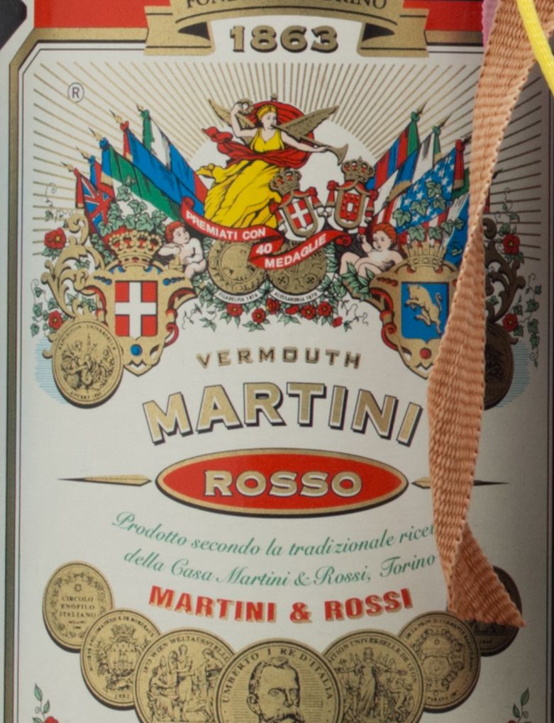 E-M5, upsized to more than 100 percent to match the display size of a 100 percent crop from the RX1