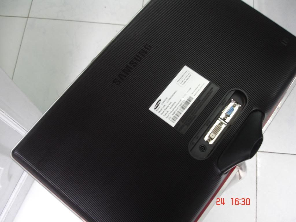 Bán mấy LCD 19 và 17 LG-Samsung cuối năm - 1