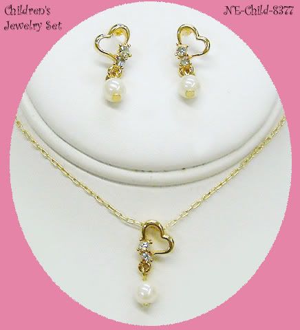 Childrens Pearl & Crystal Heart Jewelry Set