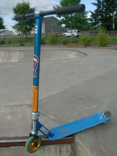 ourscooters011.jpg