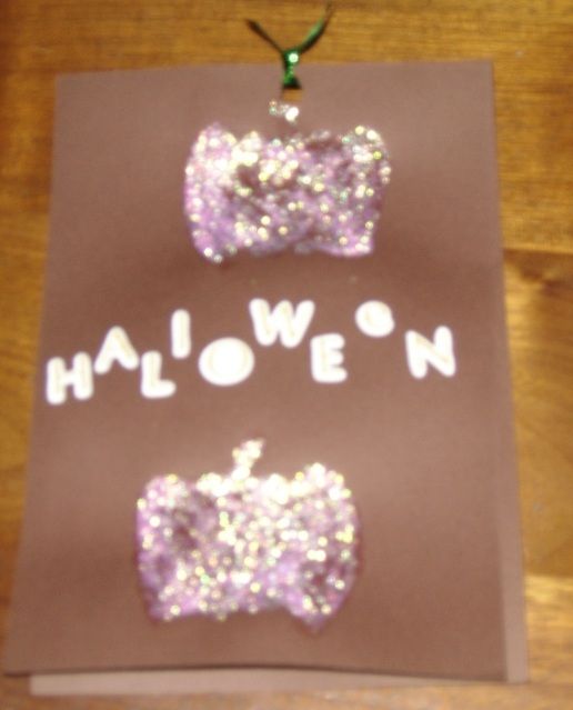 halloweencards001.jpg