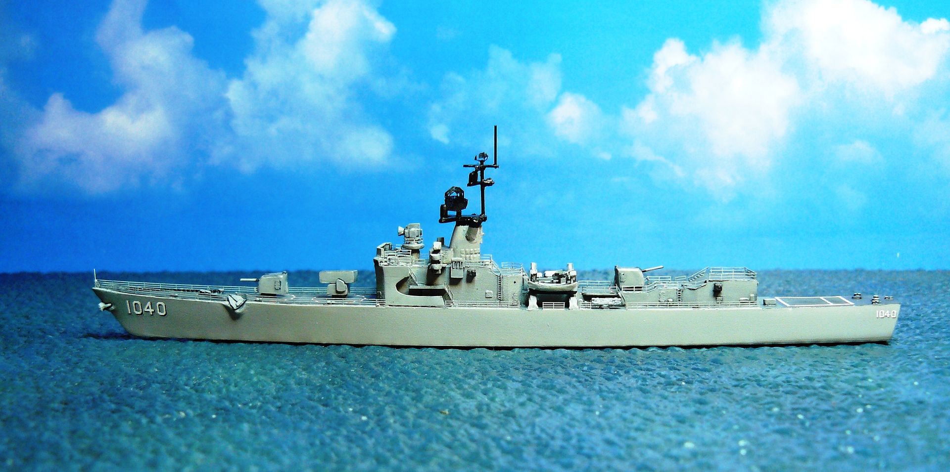 The Ship Model Forum • View Topic - Postwar Navy.