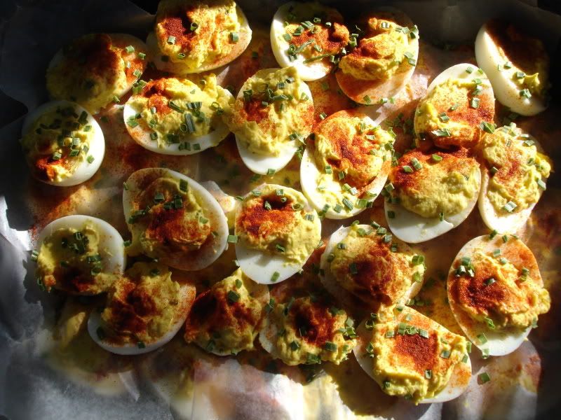 Deviled+eggs+with+bacon+bits