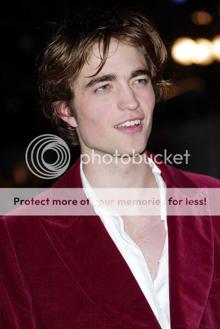Robert Pattinson - Goblet of Fire UK Premiere.