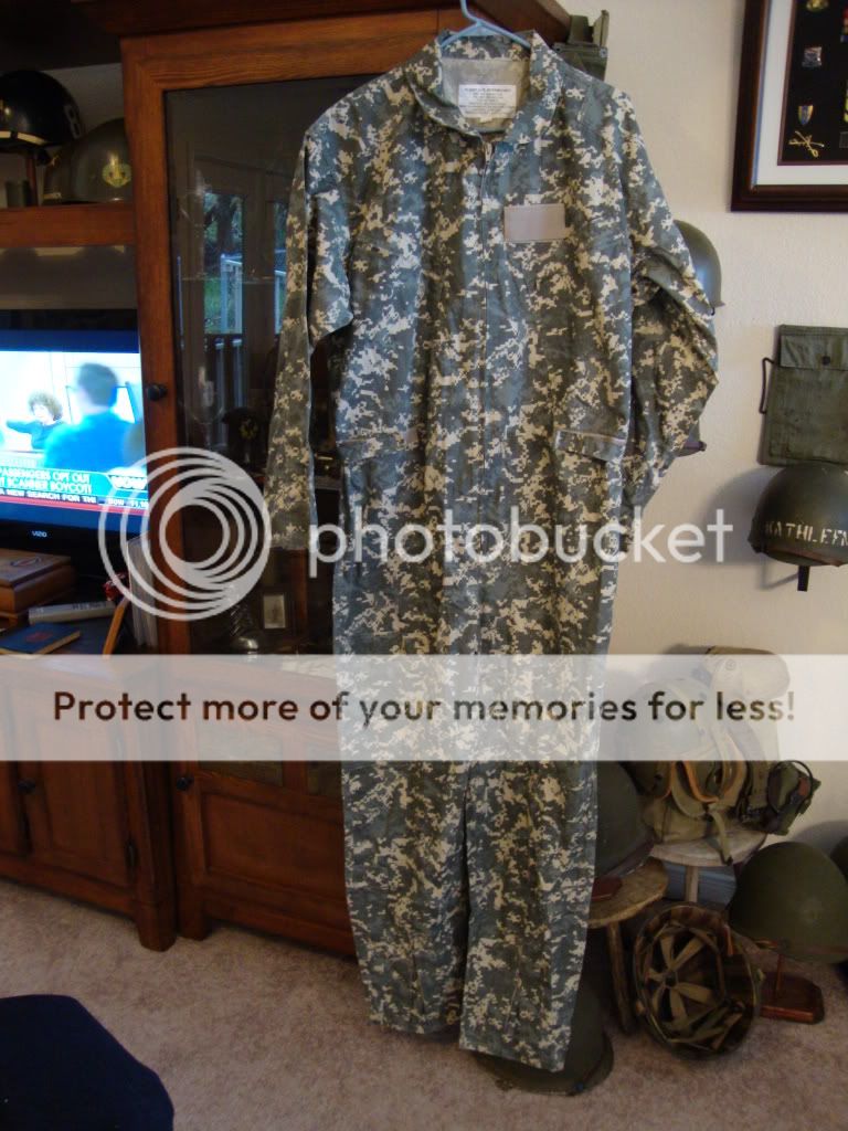 Intermediate Flight suit, in ACU? - FLIGHT CLOTHING - U.S. Militaria Forum