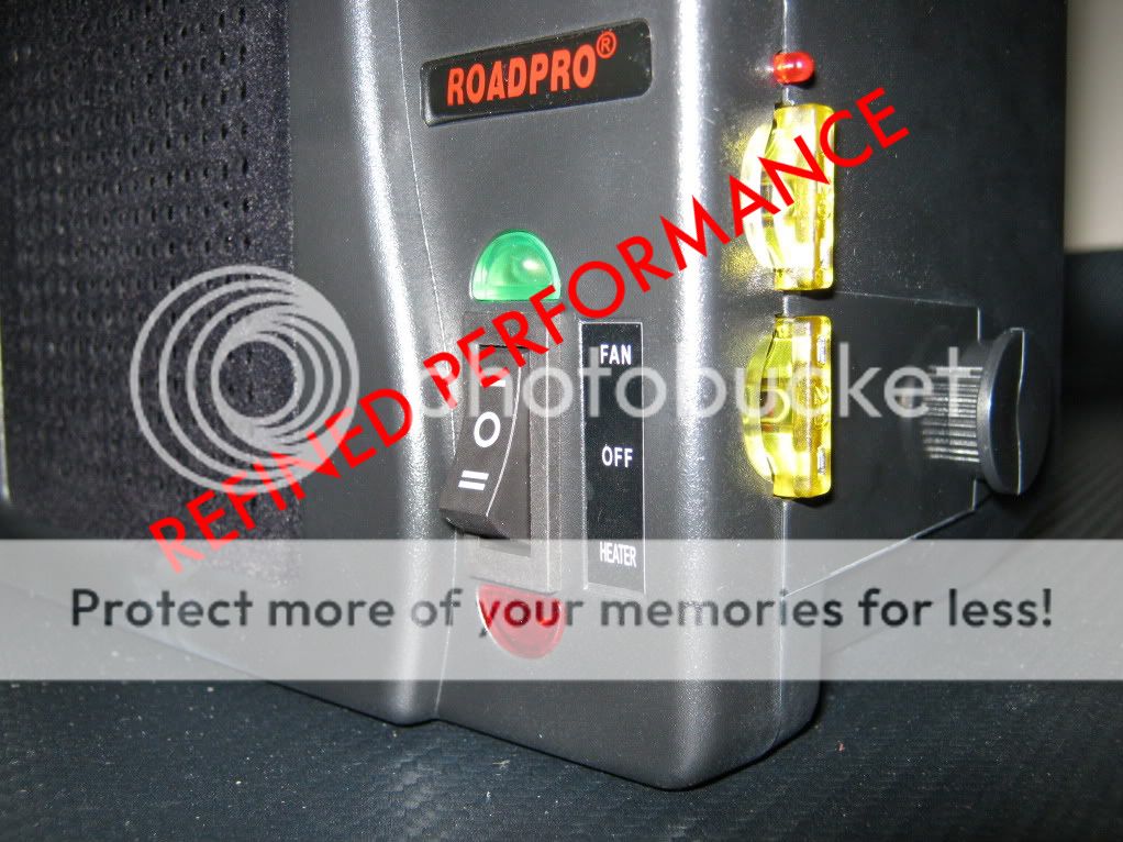 RoadPro RPSL 681 12 Volt Direct Hook Up Ceramic Heater  