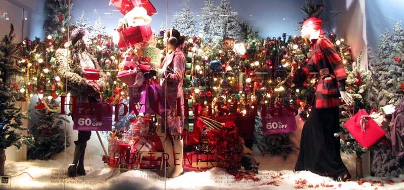 2010 Holt Renfrew christmas storefront